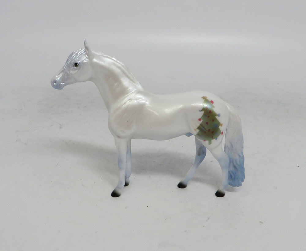 NOEL - OOAK ANDY CHIP CHRISTMAS DECORATOR WHS 2018