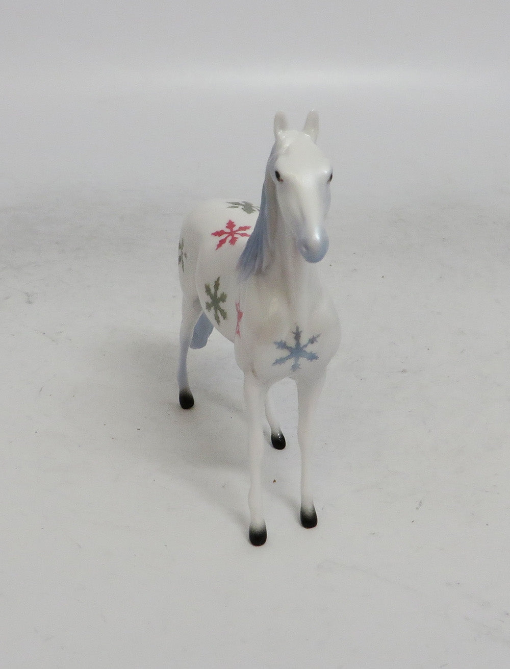 FLURRY  - OOAK CHIP CHRISTMAS DECORATOR WHS 2018