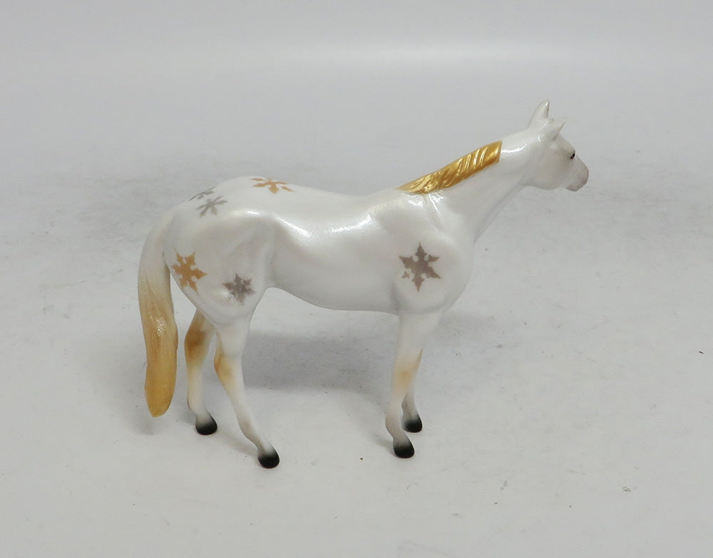 SNOW DROP  - OOAK STOCK CHIP CHRISTMAS DECORATOR WHS 2018