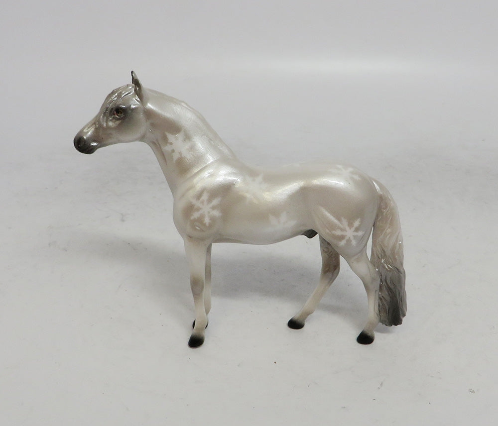 FROSTINE - OOAK ANDY CHIP CHRISTMAS DECORATOR WHS 2018