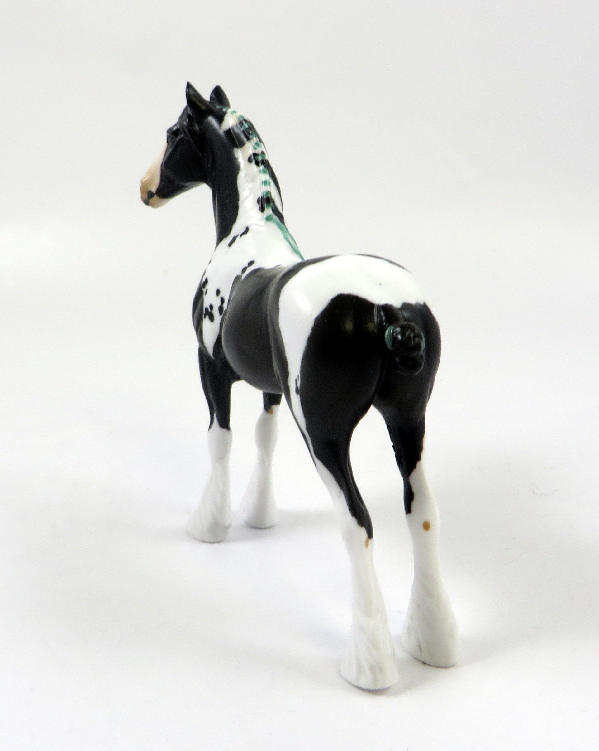 ACT 2-OOAK BLACK PINTO STANDING DRAFT CHIP LHS 2019