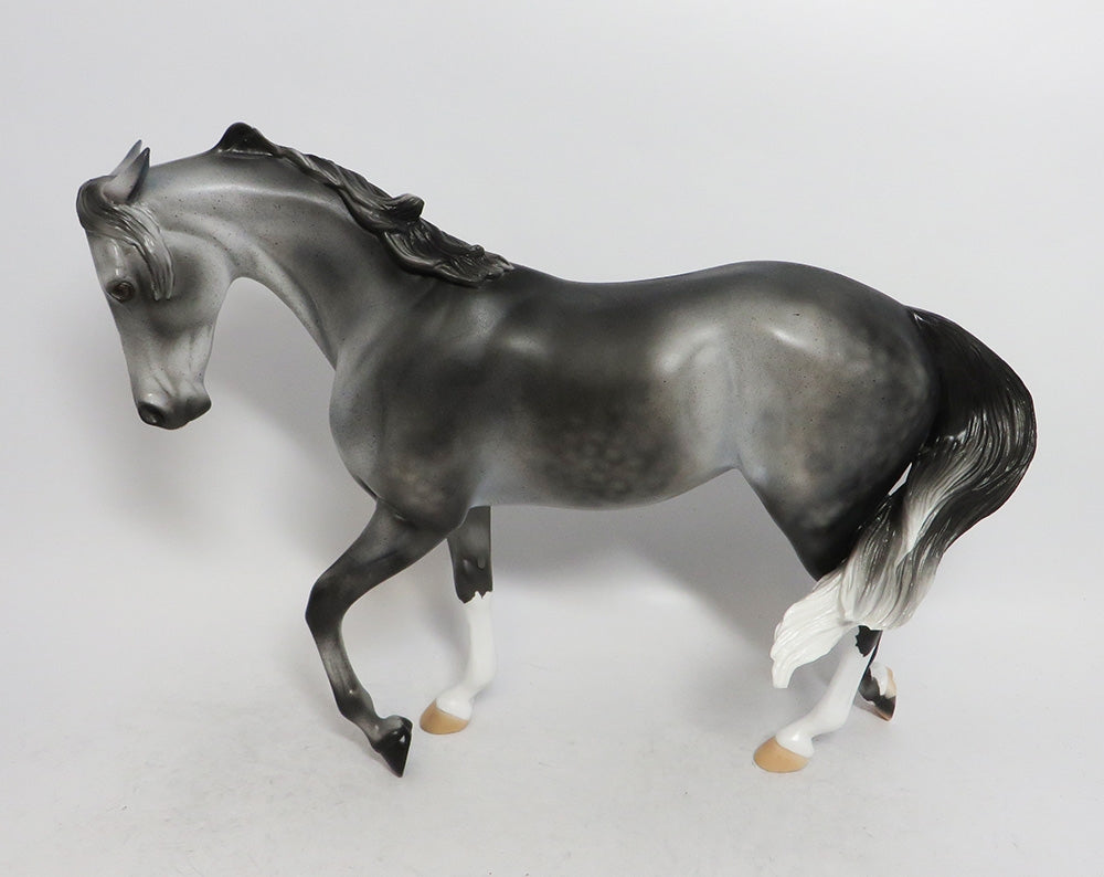 COAL-OOAK DAPPLE GREYTHOROUGHBRED MODEL HORSE WHS 2018