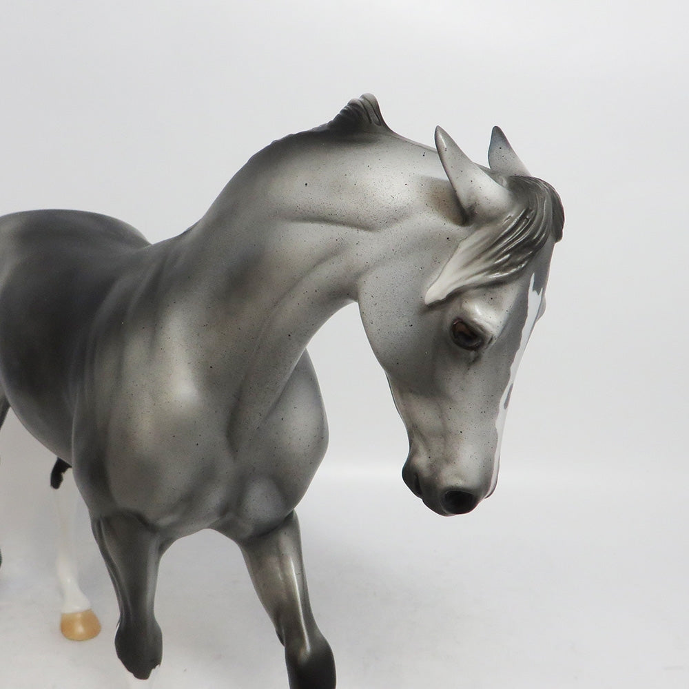 COAL-OOAK DAPPLE GREYTHOROUGHBRED MODEL HORSE WHS 2018