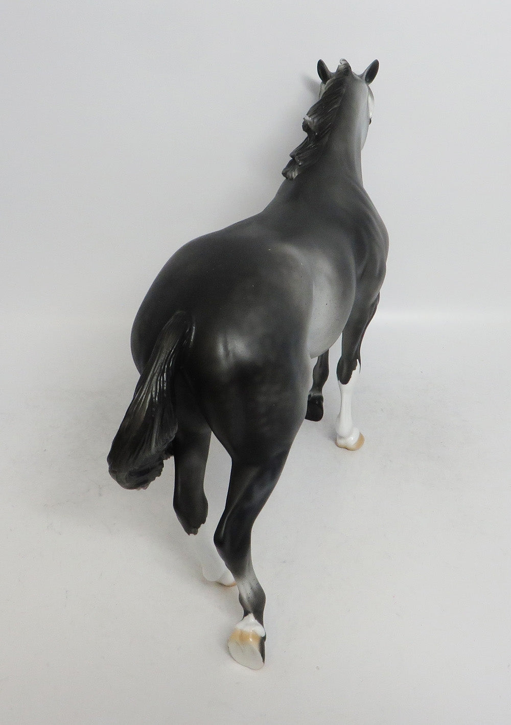 COAL-OOAK DAPPLE GREYTHOROUGHBRED MODEL HORSE WHS 2018