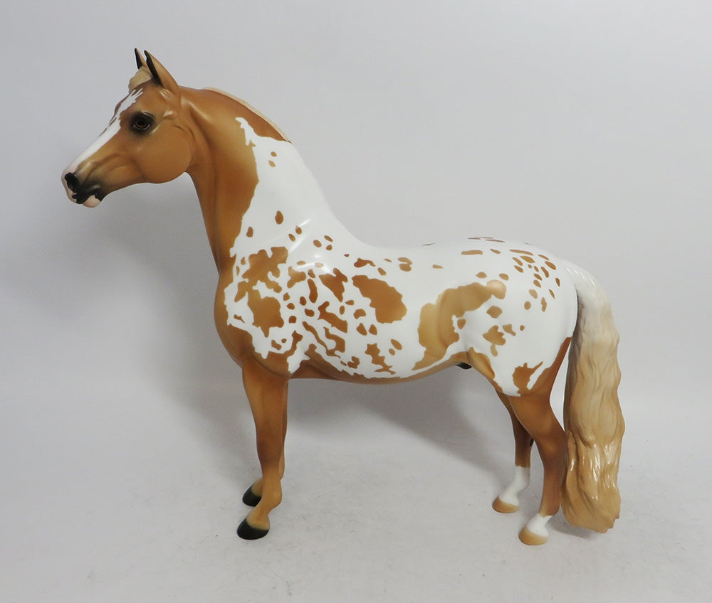SPRITZ-OOAK PALOMINO PINTO MORGAN  MODEL HORSE WHS 2018