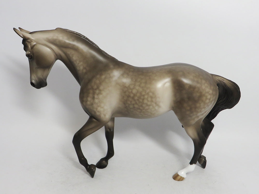 MR. POTTER- OOAK DAPPLED BUCKSKIN THOROUGHBRED BY SHERYL LEISURE