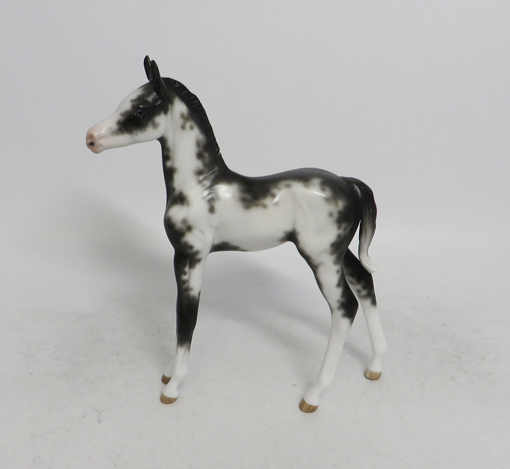 VERA-OOAK BLACK SABINO FOAL MODEL HORSE BY SHERYL LEISURE WHS 201
