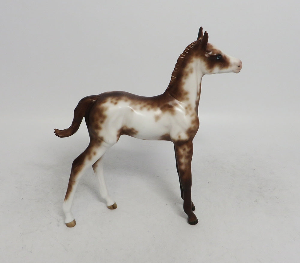 JUDY-OOAK CHESTNUT SABINO FOAL MODEL HORSE BY SHERYL LEISURE WHS 2018
