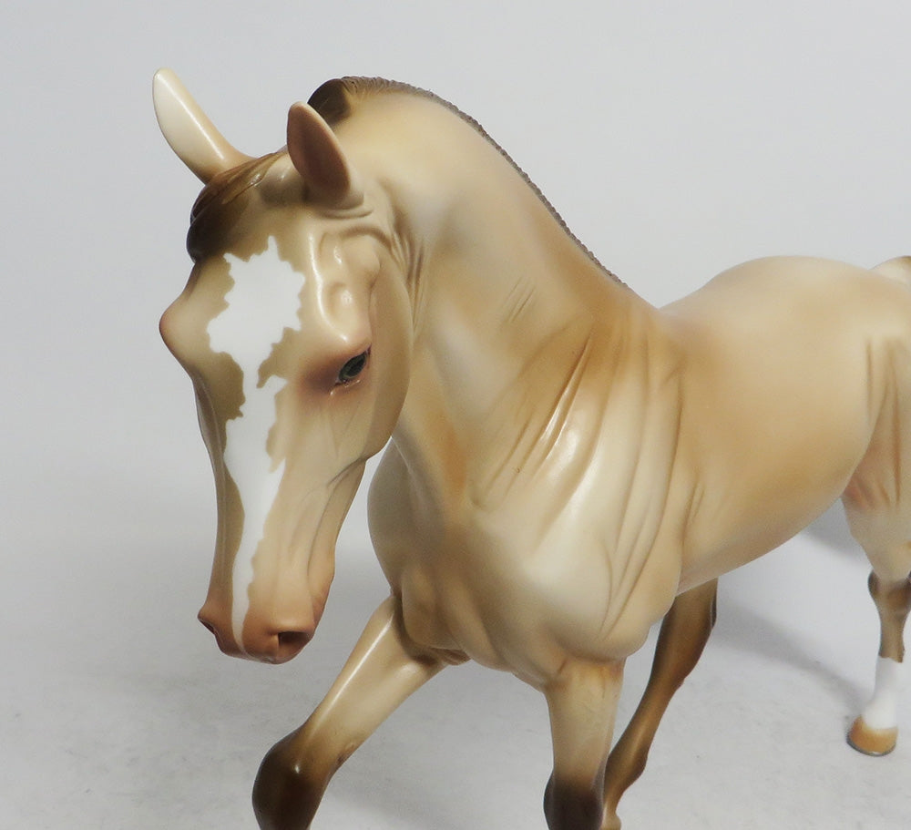 MIDNIGHT- OOAK CAMELLO TWH BY AUDREY DIXON WHS 2018