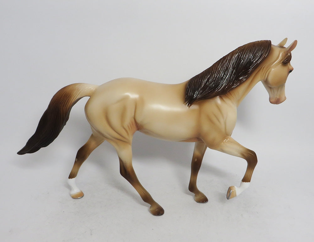 MIDNIGHT- OOAK CAMELLO TWH BY AUDREY DIXON WHS 2018