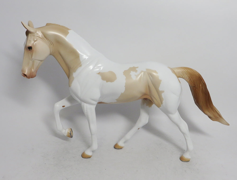 CHARLIE BROWN- OOAK CARMELLO TWH BY AUDREY DIXION WHS 2018