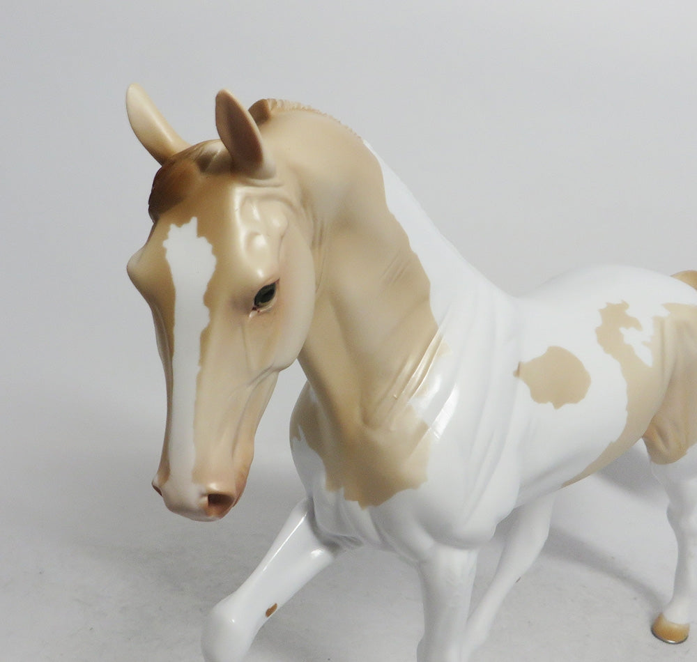 CHARLIE BROWN- OOAK CARMELLO TWH BY AUDREY DIXION WHS 2018