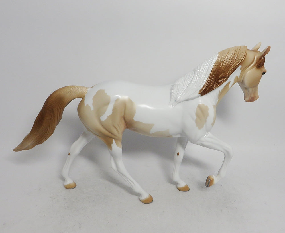 CHARLIE BROWN- OOAK CARMELLO TWH BY AUDREY DIXION WHS 2018