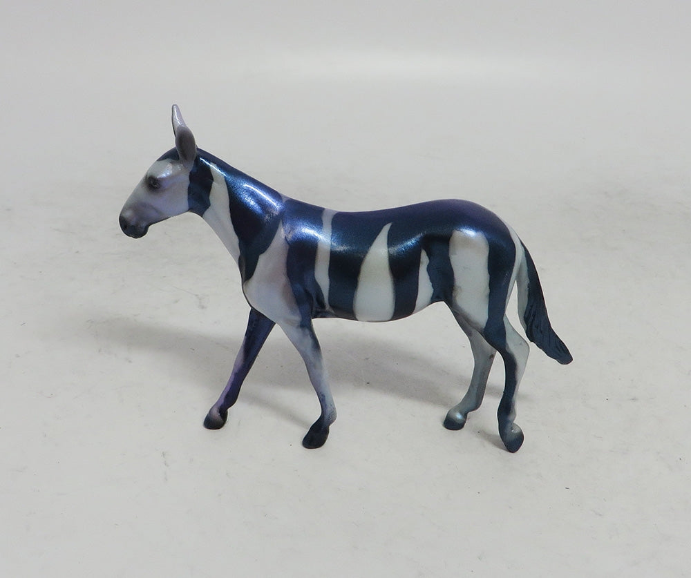 SNOW FALL- OOAK BLUE MULE HOLIDAY DECORATOR WHS 2018 BY JULIE KEIM