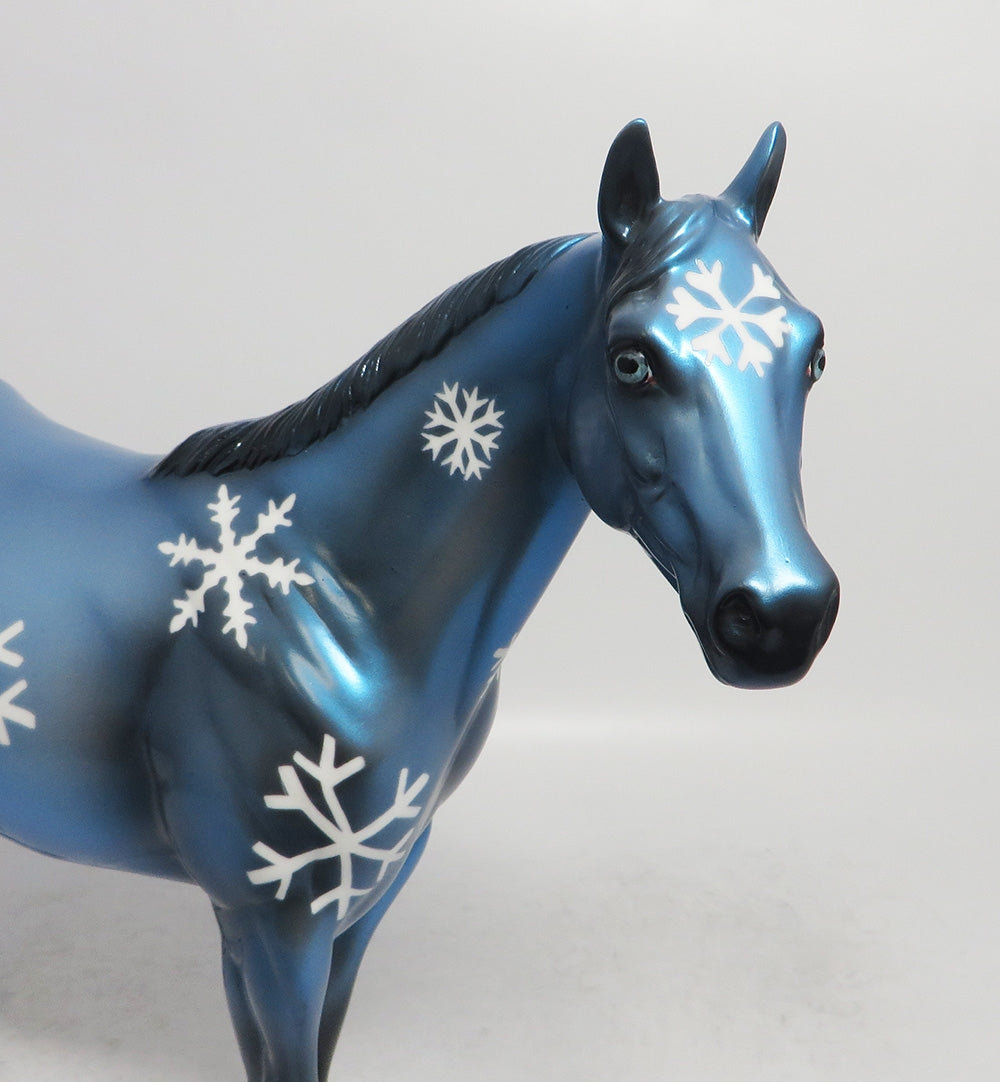 BLUE-OOAK SF  ISH WHS 2018 BY AMANDA