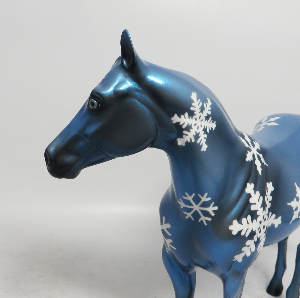 BLUE-OOAK SF  ISH WHS 2018 BY AMANDA