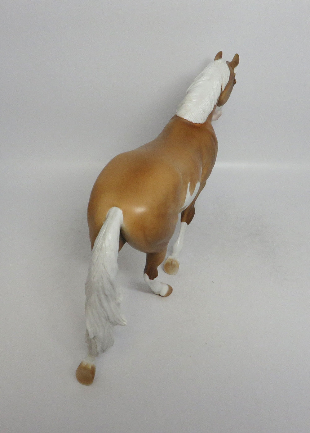 SUNSATION - LE3 DAPPLE PALOMINO PINTO PALOUSE MODEL HORSE SHCF2018