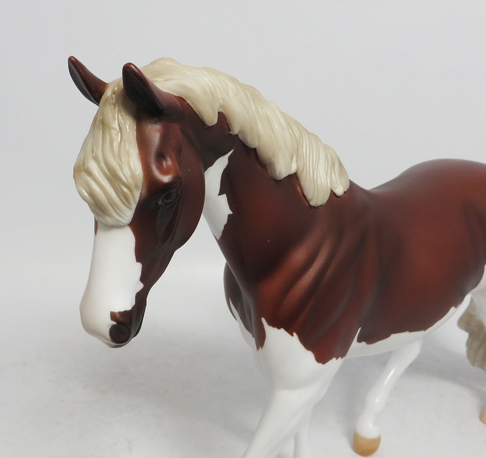 MONTANA- LE- 3 CHESTNUT PONY CUSTOM BY AMANDA WHS 2018