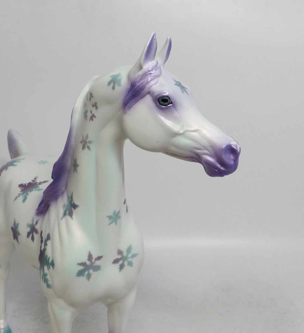 WINTERFELL-OOAK ARABIAN HOLIDAY DECORATOR 12/7/18