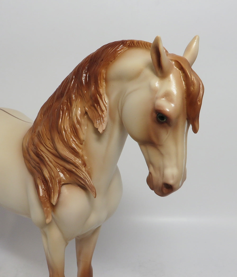 LUZ DE LUNA - LE10 2017 PYO CONTEST WINNER CHAMPAGNE ANDALUSIAN MODEL HORSE PAINTED BY JULIA BULTEMA SHCF2018