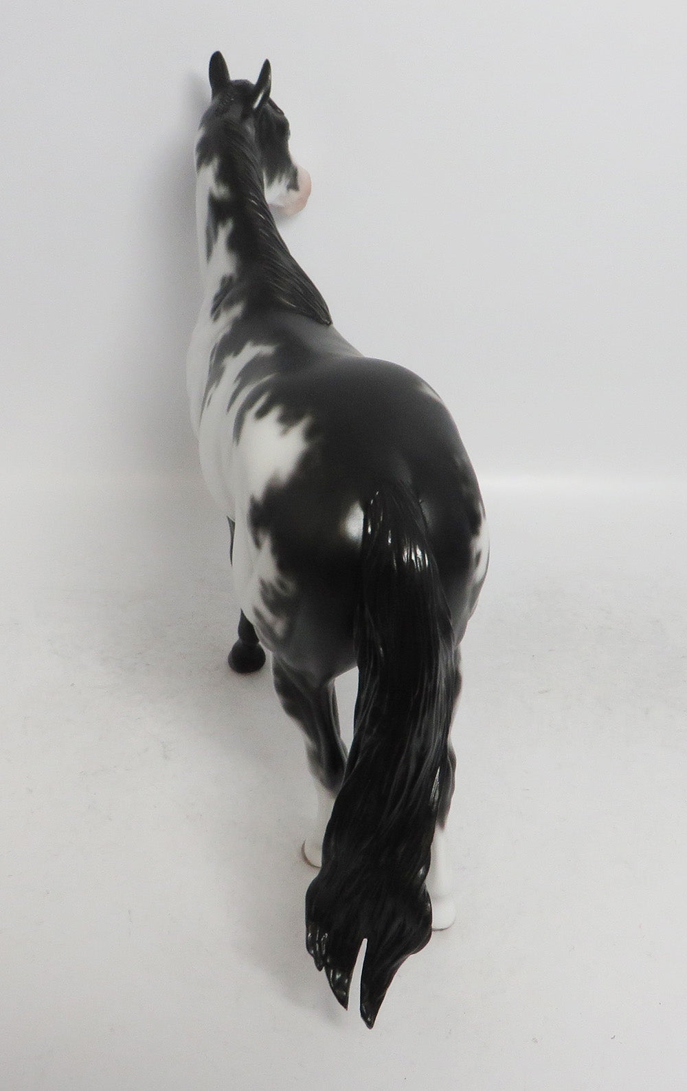 ARTHUR RANKIN-OOAK BLACK SABINO ISH MODEL HORSE BY SHERYL LEISURE 12/14/18