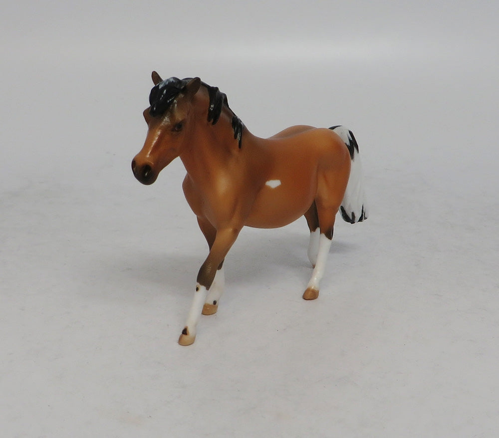 SPINNER MINI ME - LE24 BUCKSKIN PINTO PONY CHIP SHCF2018