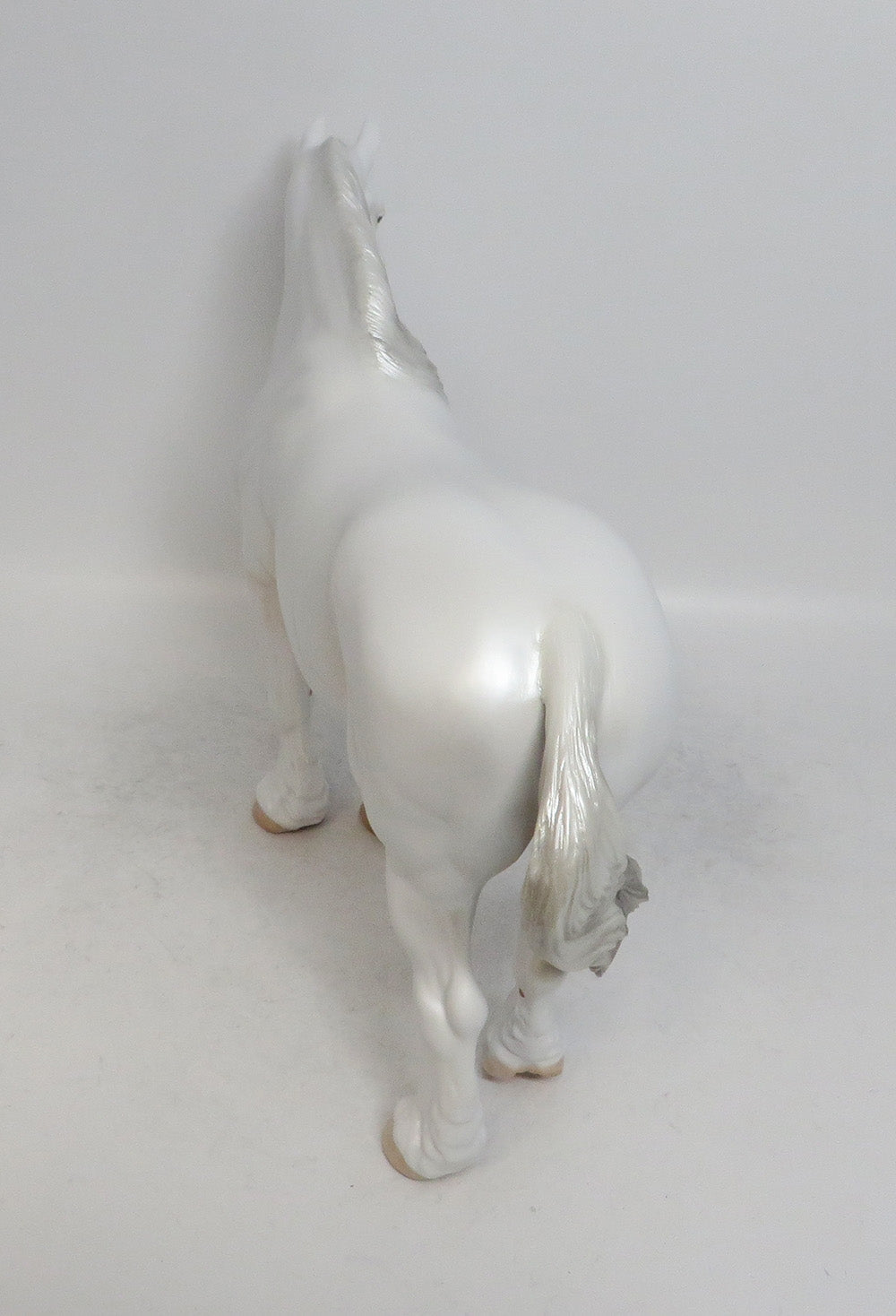 SNOW BUNNY-LE-50 PEARL WHITE HEAVY DRAFT MARE MODEL HORSE 12/18/18
