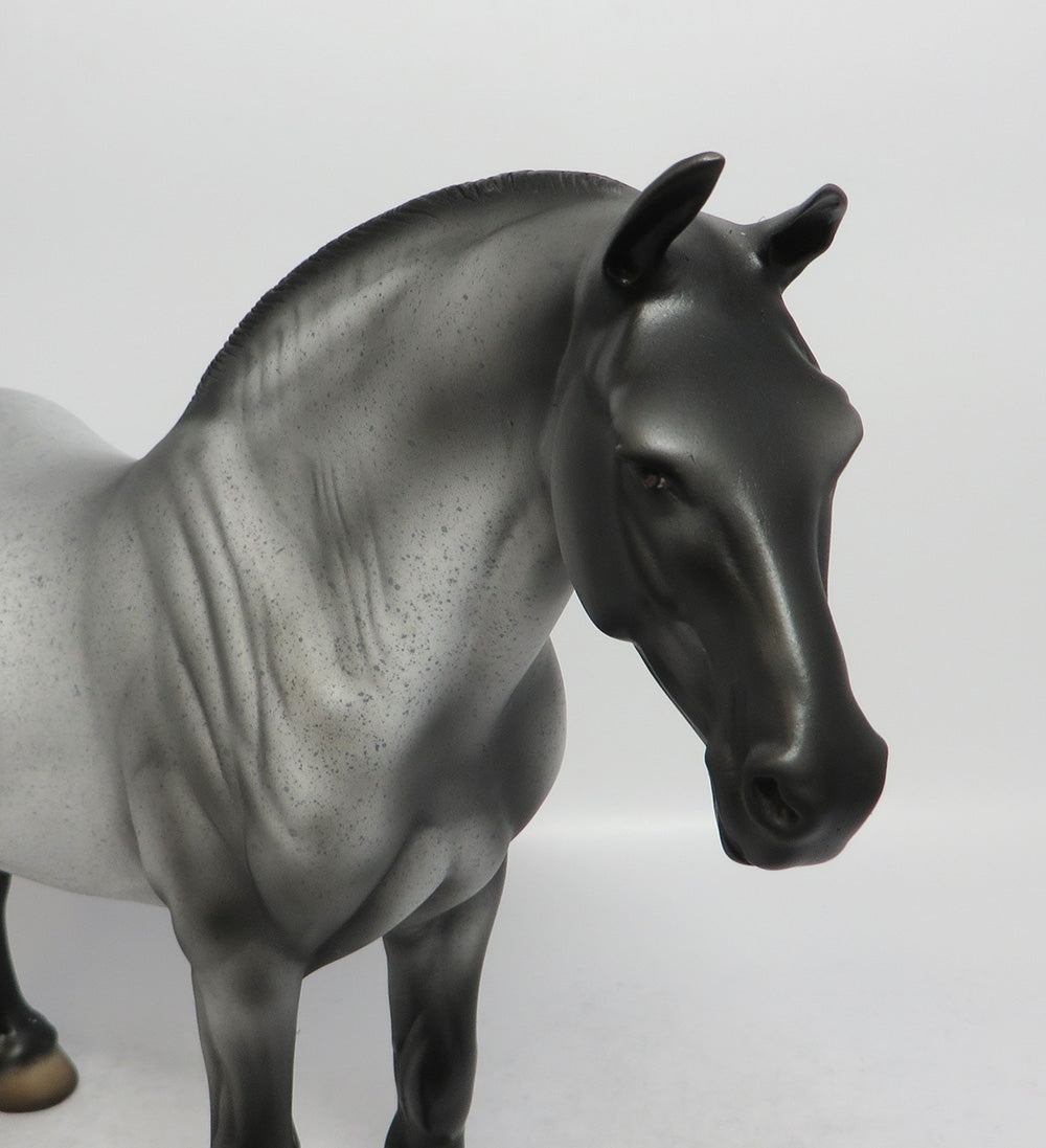TOO BIG FOR YOUR BRITCHES - OOAK BLUE ROAN BUNNY HEAVY DRAFT MODEL HORSE SHCF2018