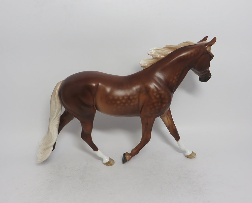LAUREY - OOAK DAPPLE SORREL PALOUSE MODEL HORSE BY SHERYL LEISURE SHCF2018