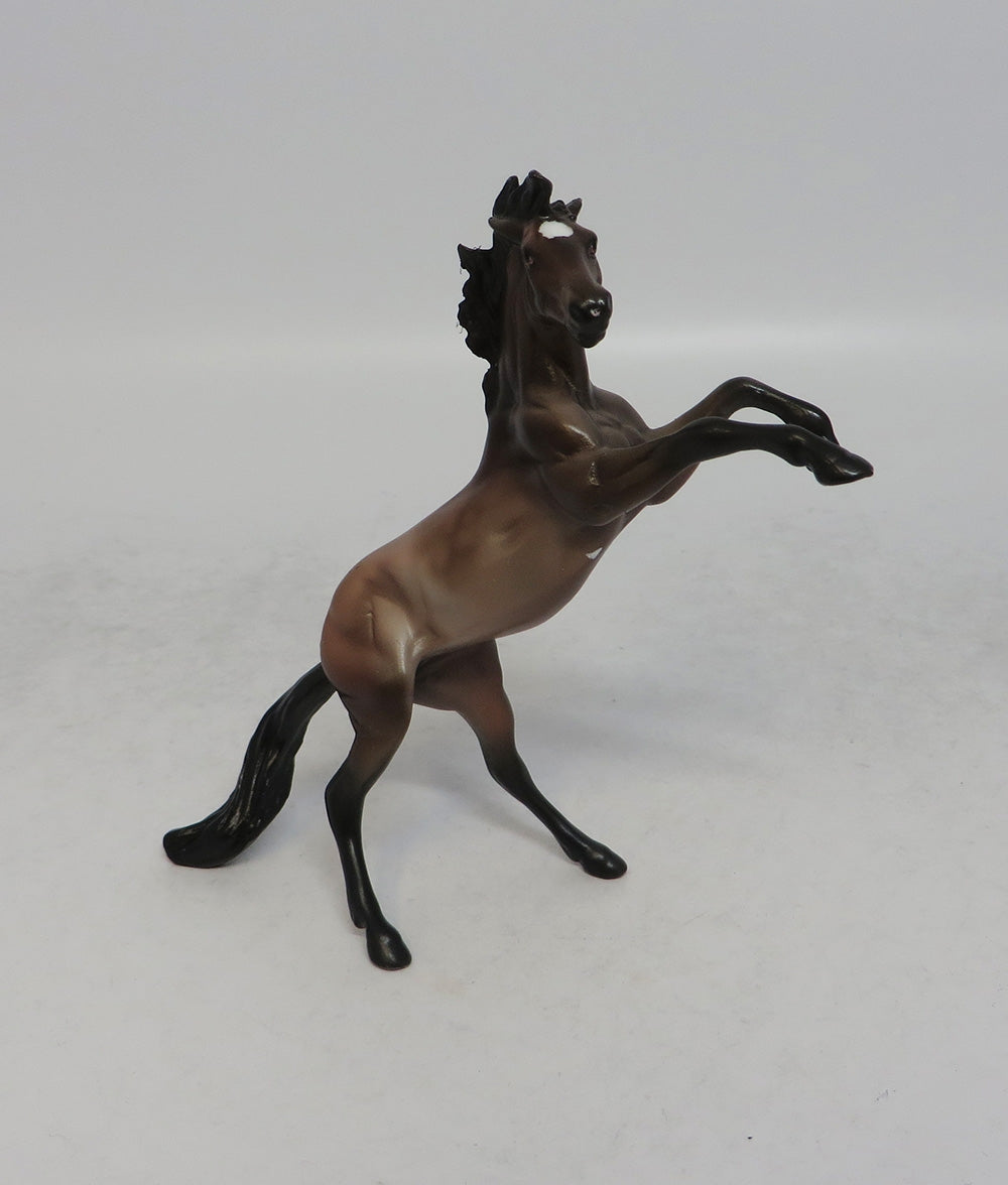 INOLA MINI - LE25 GRULLA REARING CHIP SHCF2018