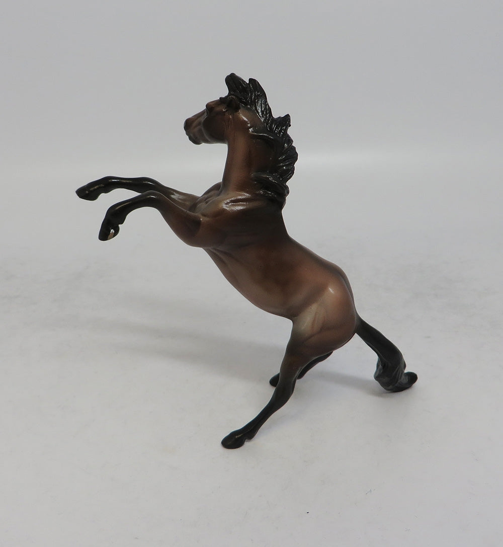 INOLA MINI - LE25 GRULLA REARING CHIP SHCF2018