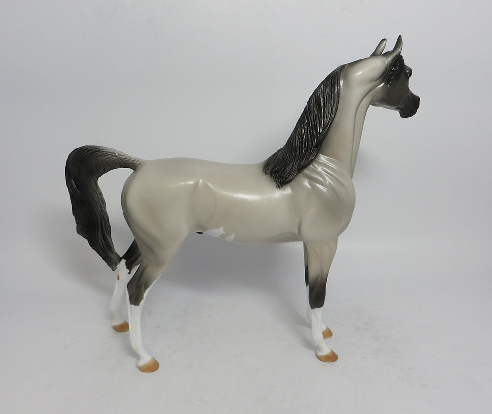 FONZIE - OOAK GREY PINTO ARABIAN MODEL HORSE SHCF2018