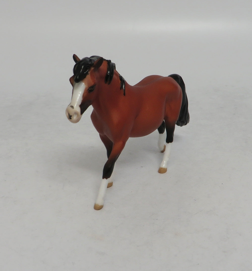 PONY UP - OOAK BAY PONY CHIP SHCF2018