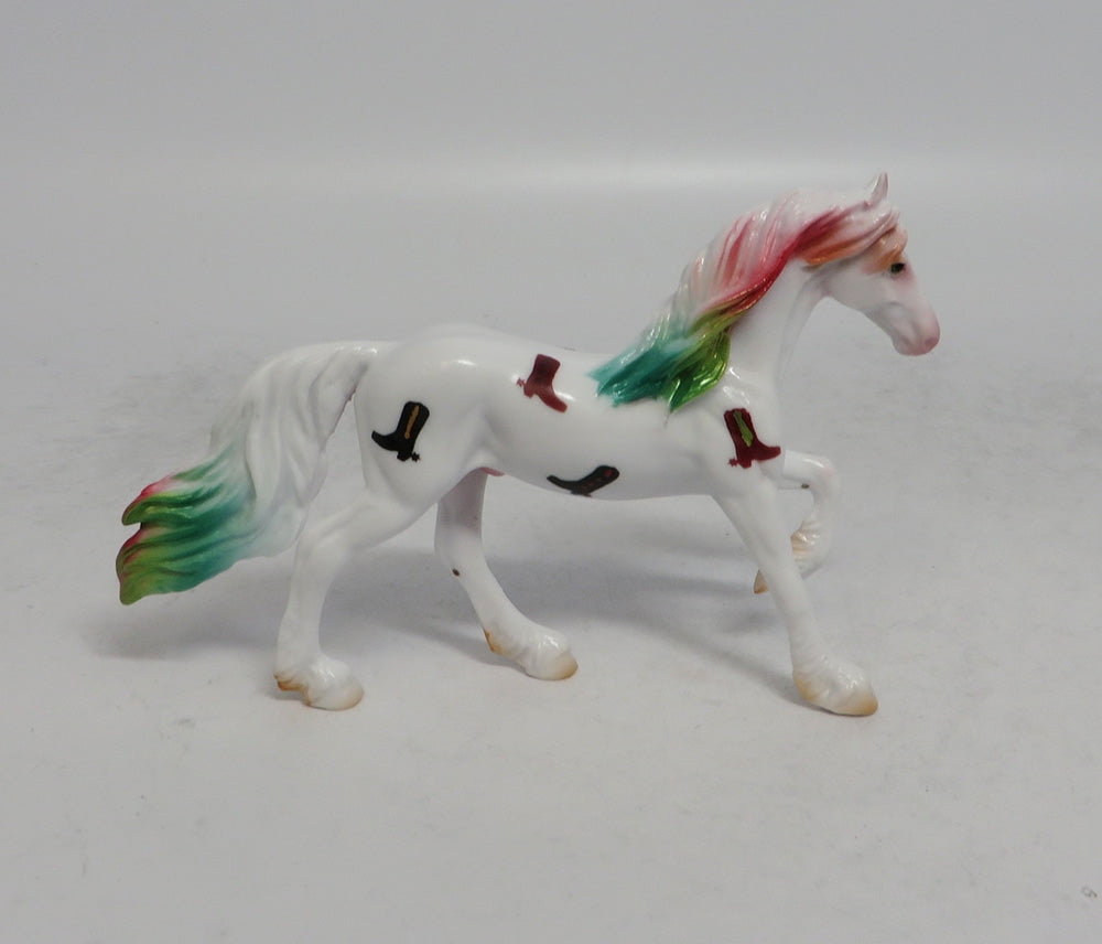 BOOTS MADE FOR WALKING - OOAK WESTERN BOOT DECORATOR FRESIAN CHIP SHCF2018