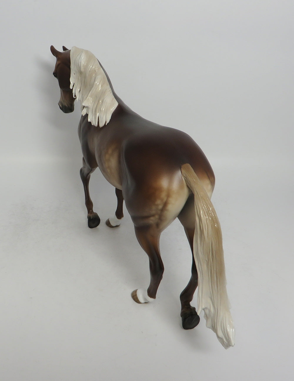 MOLASSES-OOAK STAR DAPPLE SORREL THOROUGHBRED MODEL HORSE BY SHERYL LEISURE 5/11/18