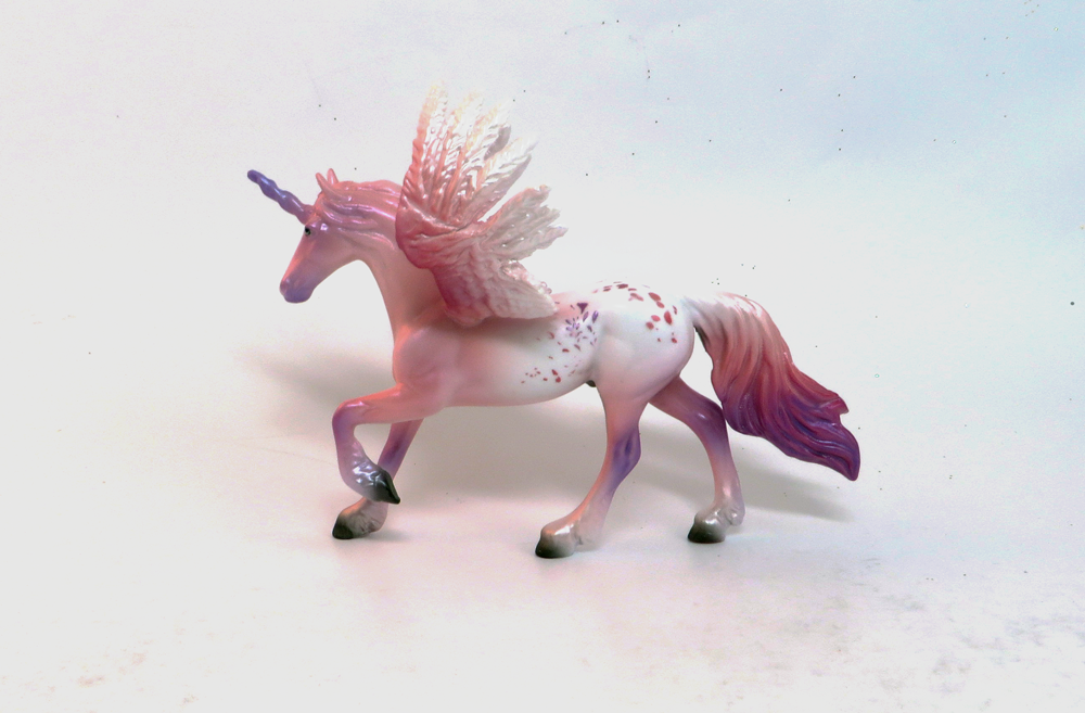 ALL MINE-OOAK-PEGACHIP VALENTINE DECORATOR PEARL AND PINK APPY PURPLE HORN- SB 19