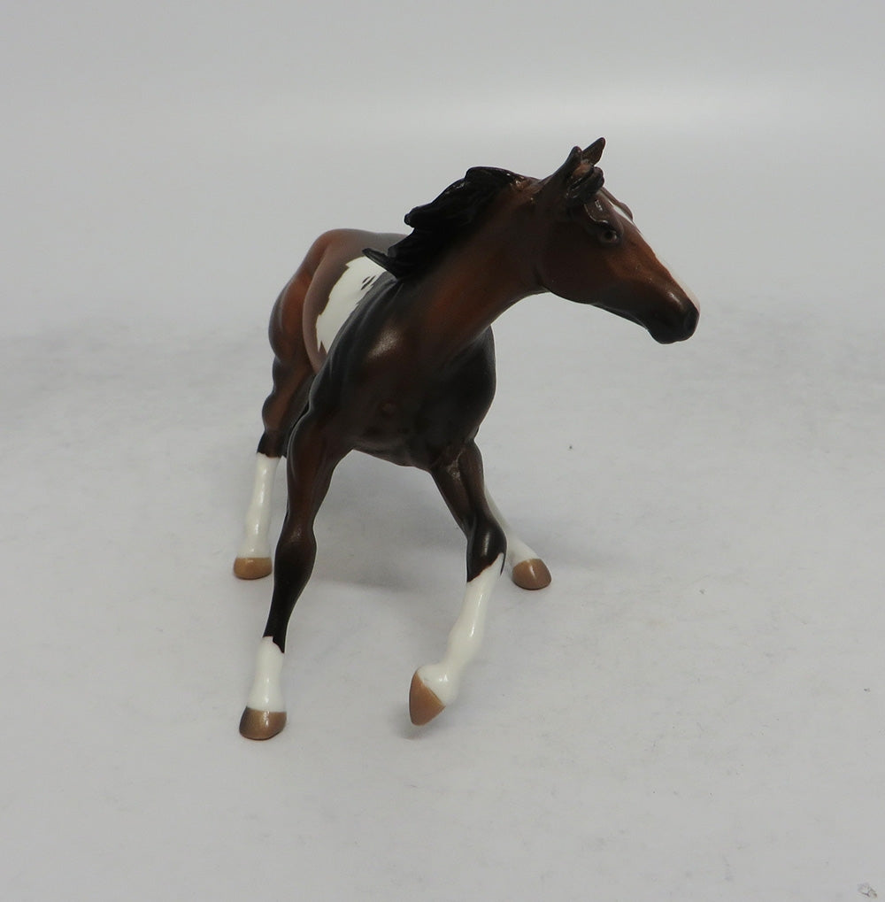 DIANA &amp; TREVOR - OOAK BAY PINTO CUTTER AND BROWN CALF CHIP MODEL HORSE 5/18/18