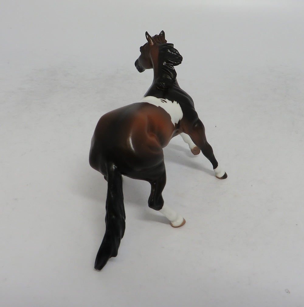 DIANA &amp; TREVOR - OOAK BAY PINTO CUTTER AND BROWN CALF CHIP MODEL HORSE 5/18/18