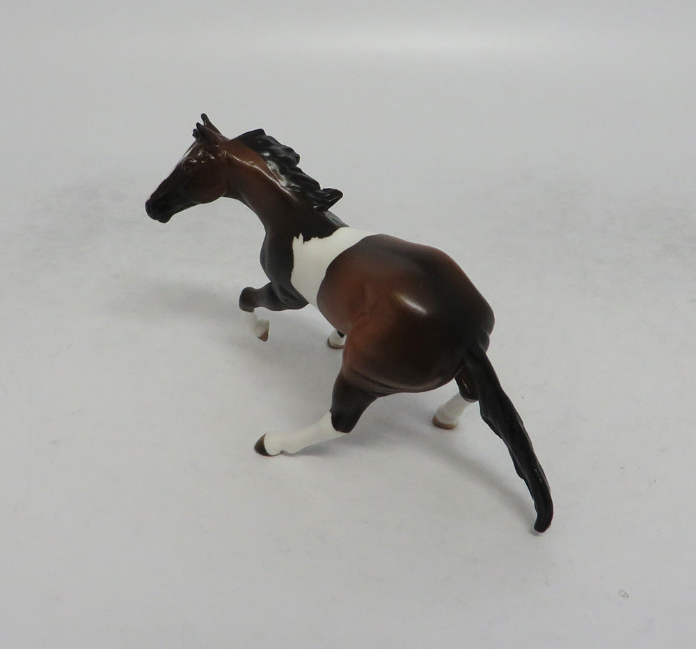 DIANA &amp; TREVOR - OOAK BAY PINTO CUTTER AND BROWN CALF CHIP MODEL HORSE 5/18/18