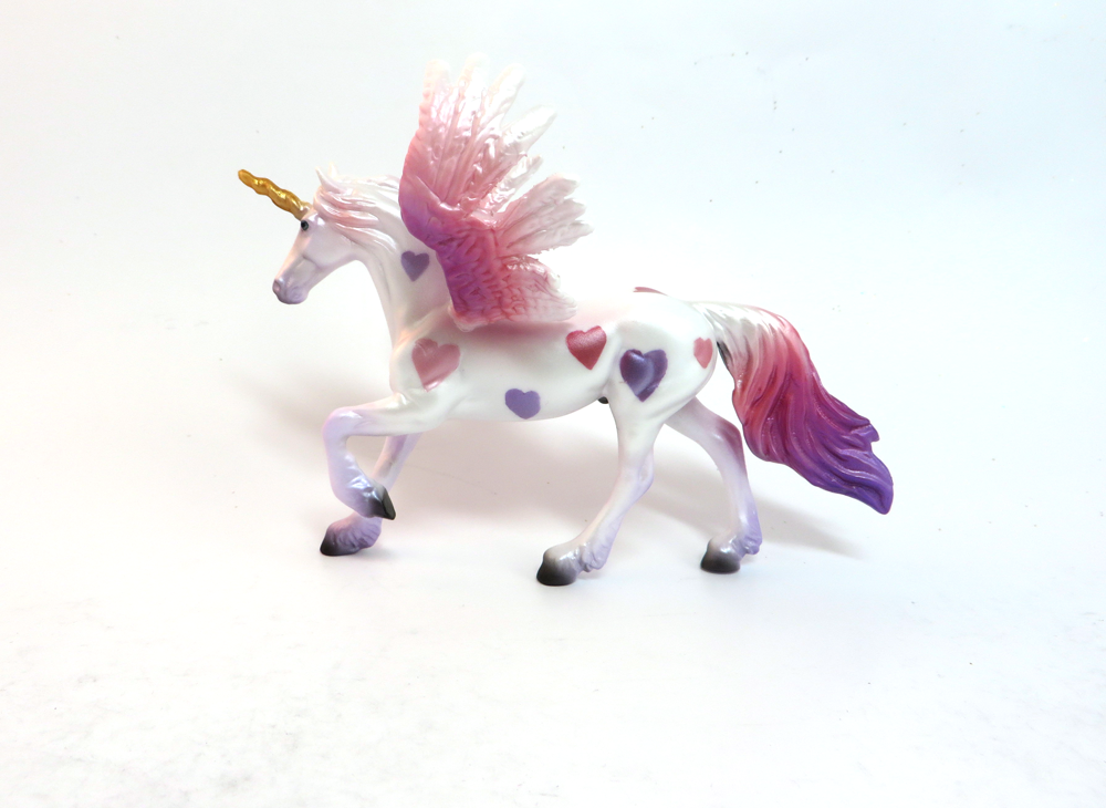 MYSTIC LOVE-OOAK-PEGACHIP VALENTINE DECORATOR PEARL WITH PINK AND PURPLE HEARTS - SB19