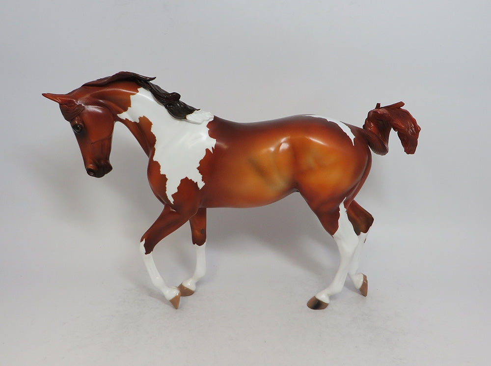 ICARUS-LE-3 CHESTNUT PINTO THOROUGHBRED MODEL HORSE BY EMMA JEZEK 5/18/18