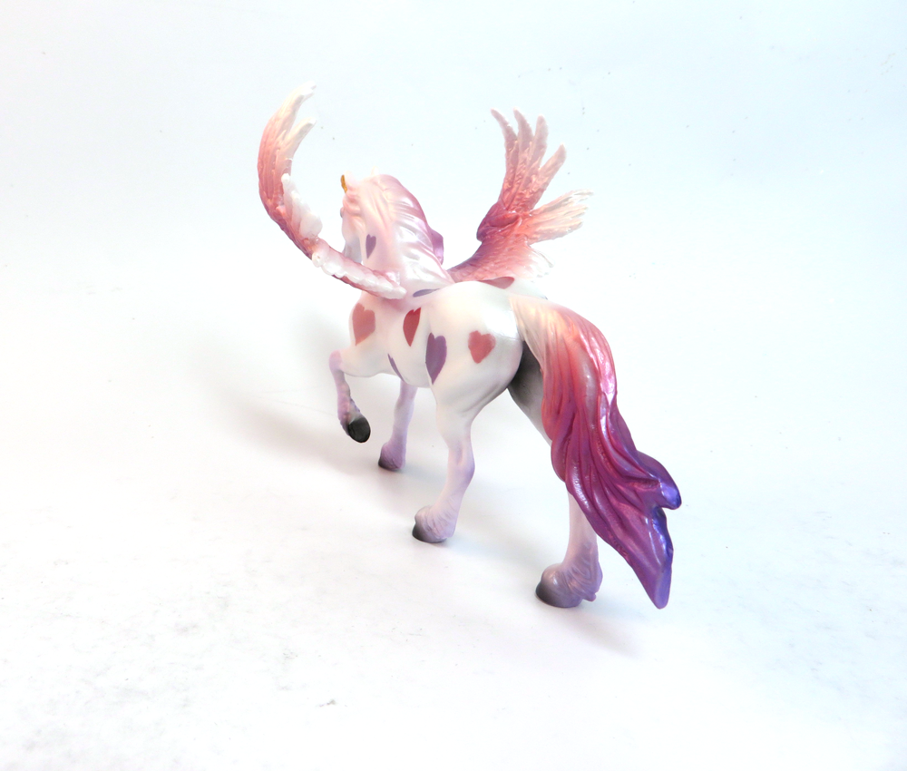 MYSTIC LOVE-OOAK-PEGACHIP VALENTINE DECORATOR PEARL WITH PINK AND PURPLE HEARTS - SB19