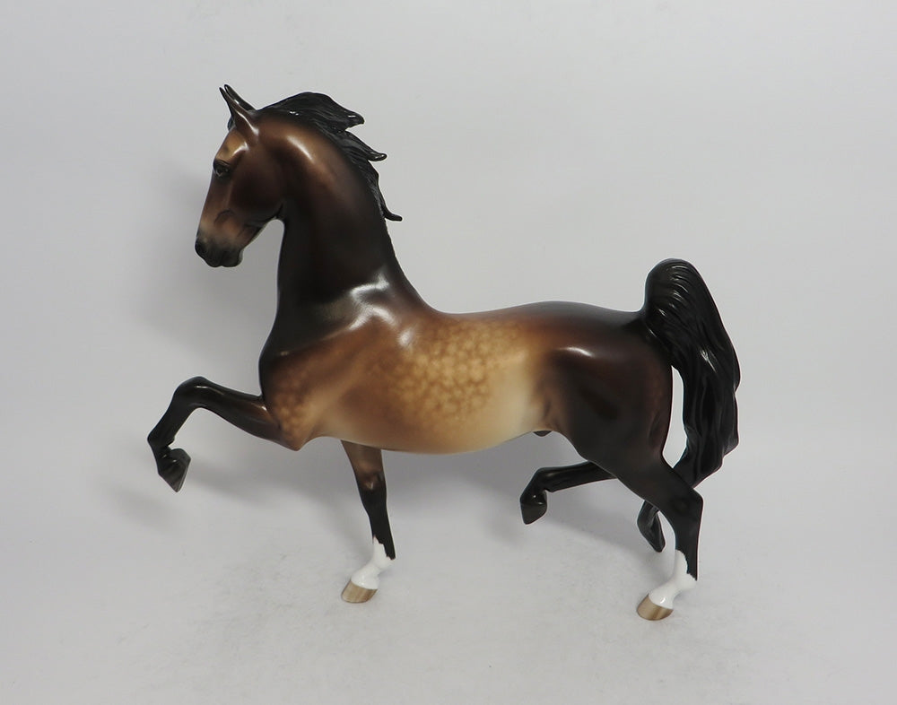 BAUMKUCHEN-OOAK SOOTY GOLDEN BAY SADDLEBRED MODEL HORSE BY SHERYL LEISURE 5/18/18
