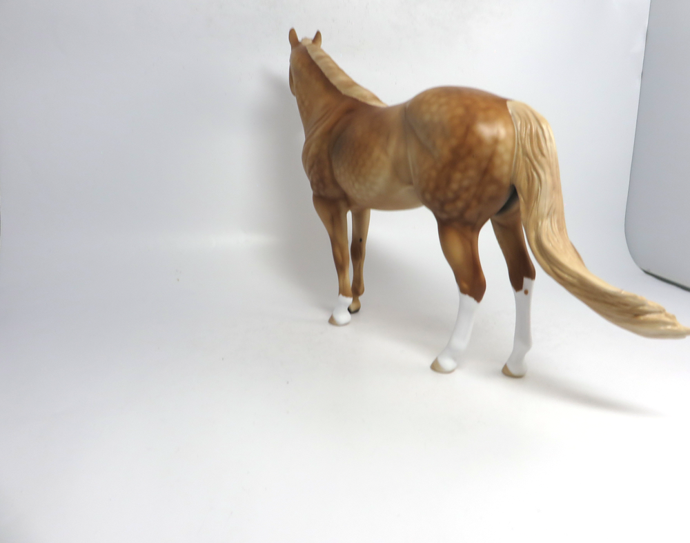 HONEY SMACK- ISH14-47-OOAK- DAPPLE PALOMINO ISH MODEL HORSE 1/18/18