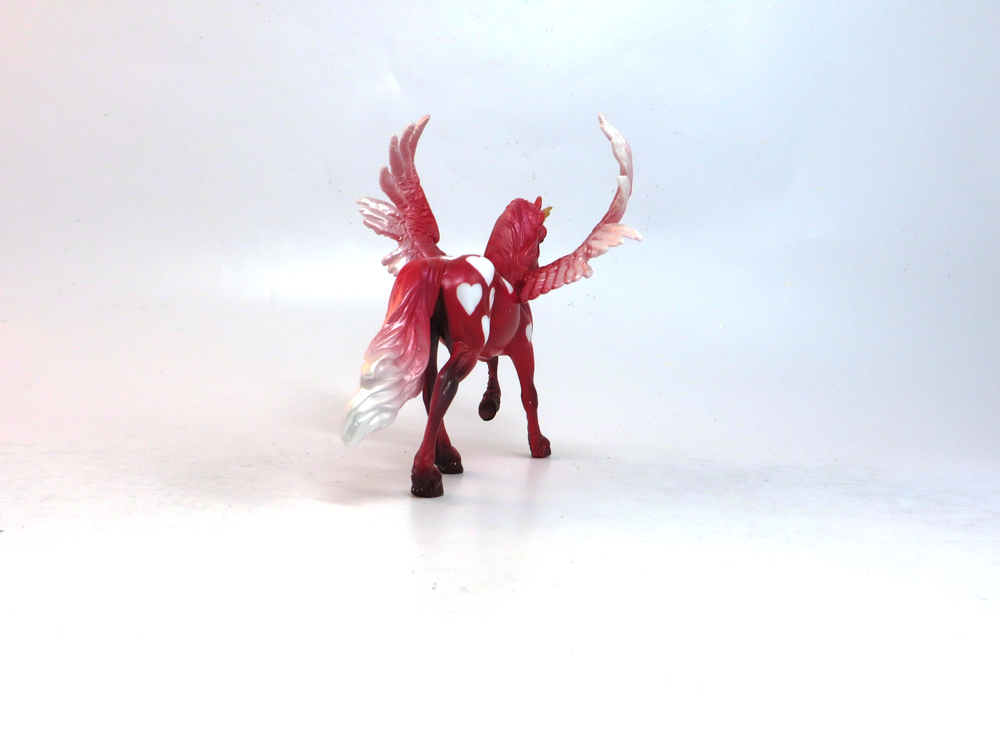 HAPPY HEARTS-OOAK VALENTINE PEGA CHIP MODEL HORSE 1/18/19