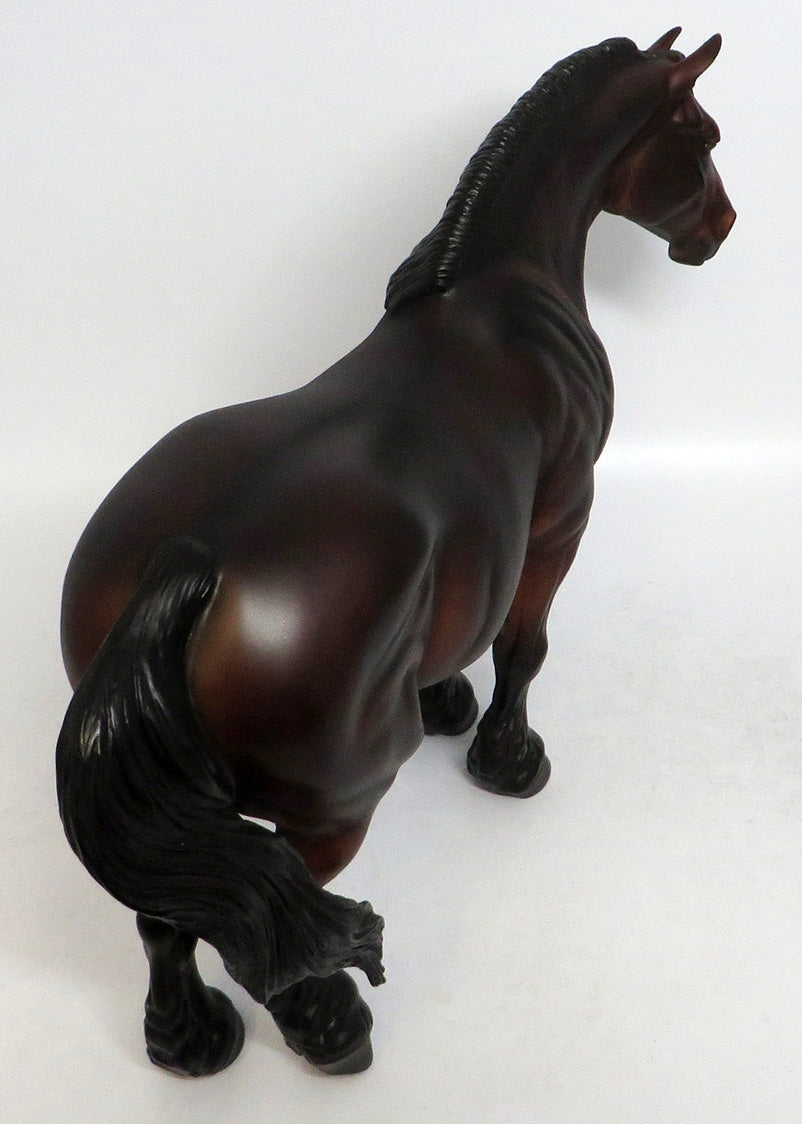 SIS-LE-20 -CUSTOM DAPPLE BAY HEAVY DRAFT BUNNY MODEL HORSE EQUILOCITY 2018