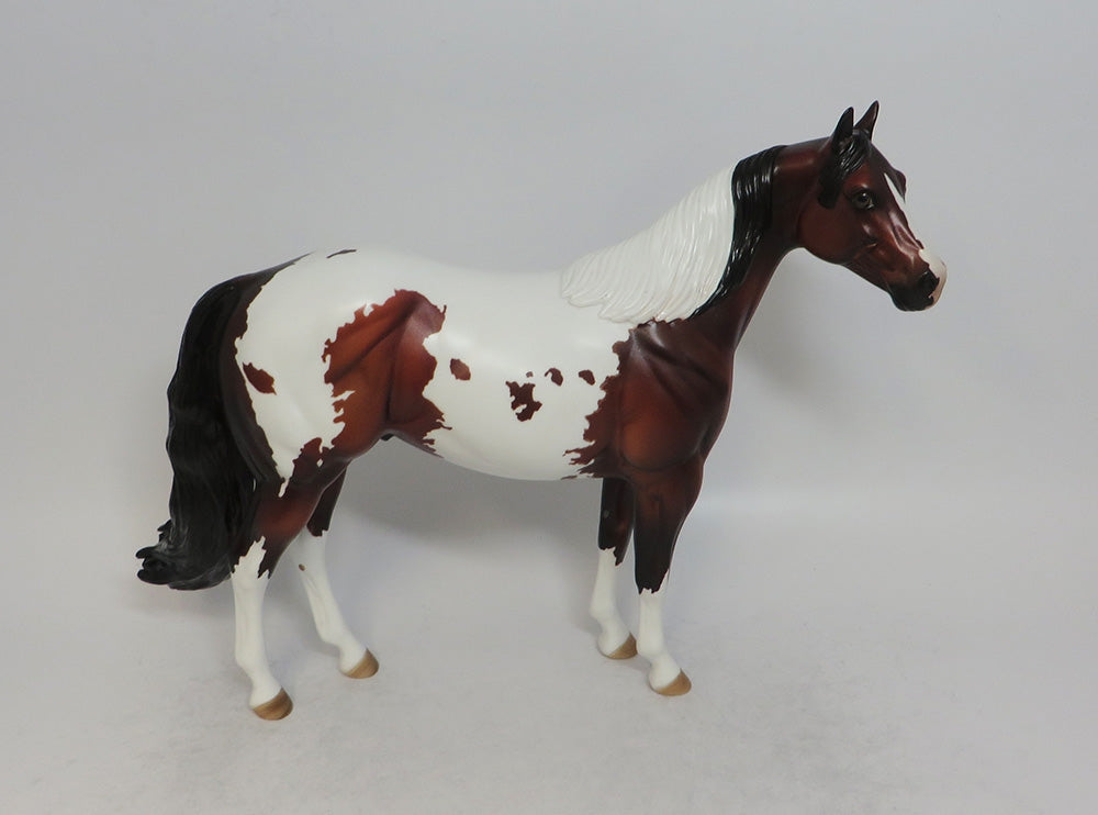 VINO - OOAK BAY PINTO ISH MODEL HORSE EQ2018