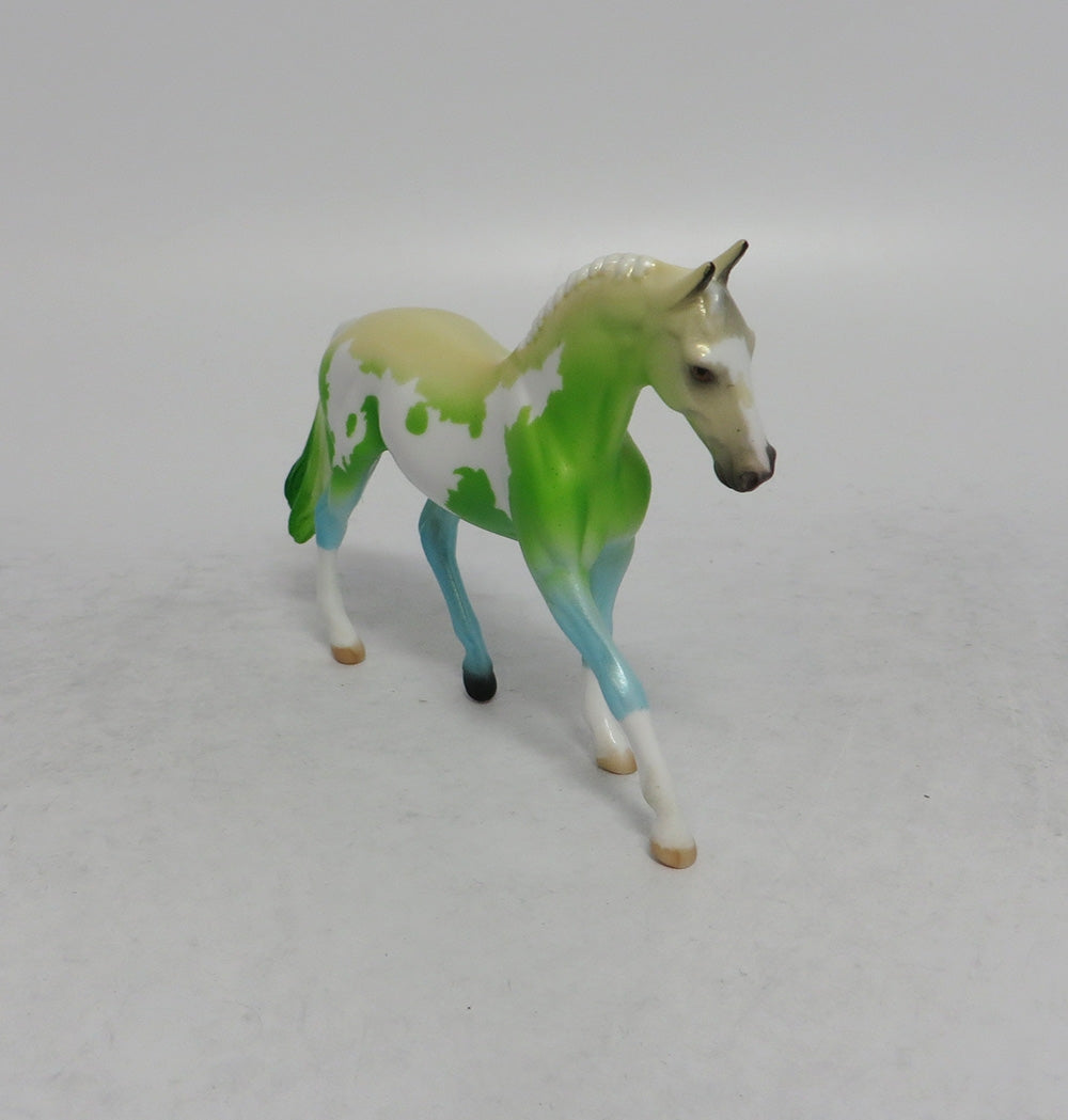 LIME SENSATION - OOAK BLUE AND GREEN PINTO DECORATOR WARMBLOOD CHIP EQ2018