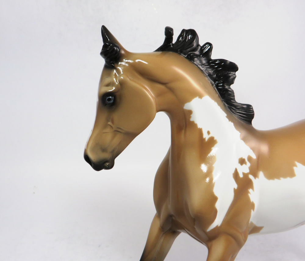 DIXIE CHICK- OOAK BUCKSKIN YEALRING BY JULIE KEIM EA19