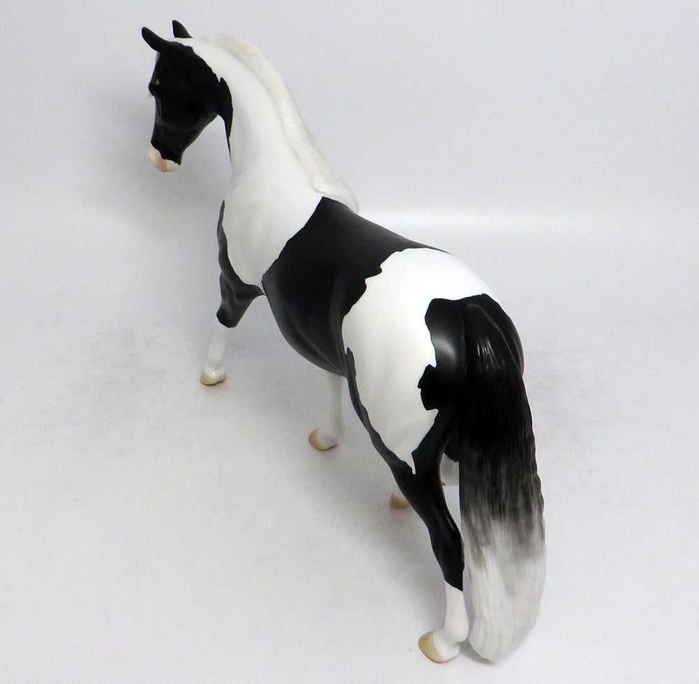 MIDGE-LE-30 BLACK PINTO PONY WITH CUSTOM MANE AND TAIL EQ 2018